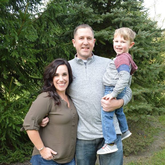 Meet your Posher, Amy - Picture 1 of 1